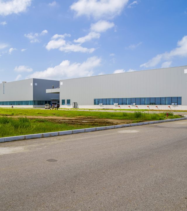 parco-industriale-fabbrica-magazzino